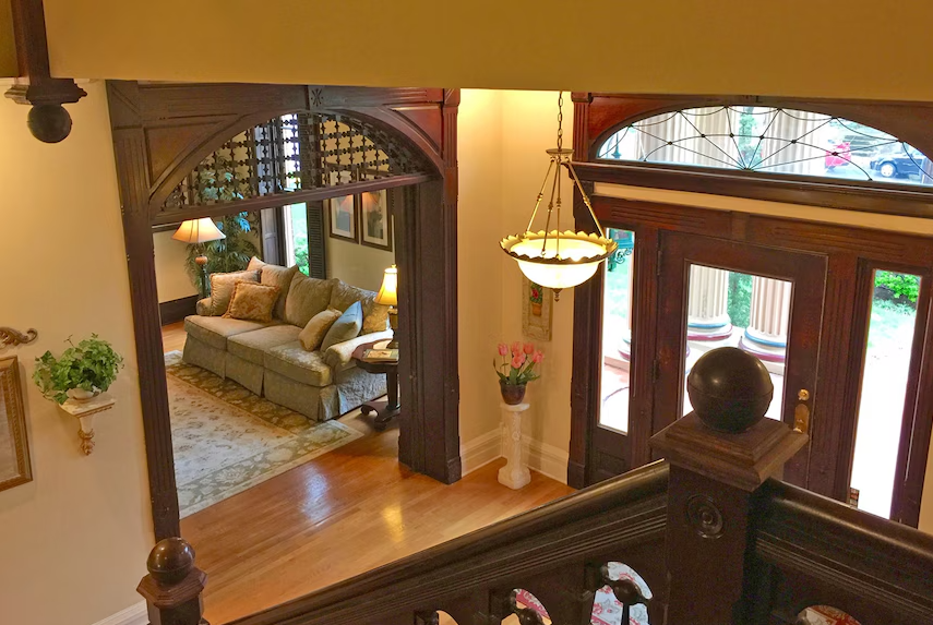 Lyndon House Tablet View